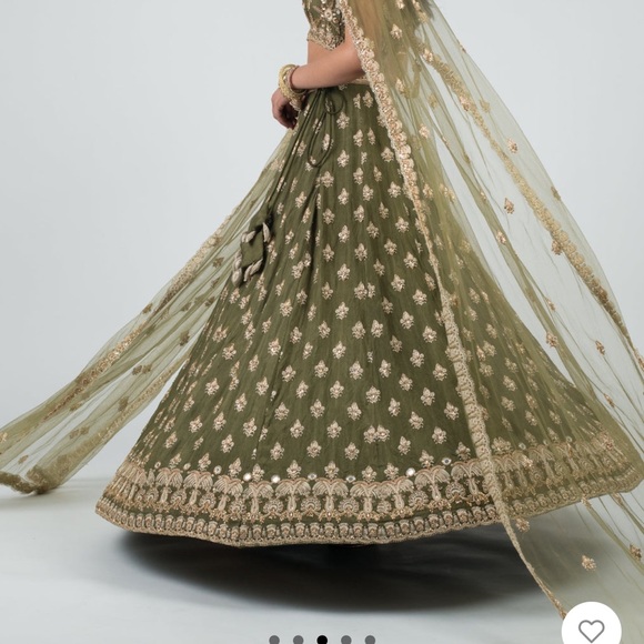 NWT Olive Grandiose Skirt from The Saree Room XS - Picture 3 of 8